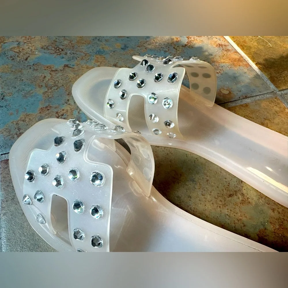 Chinese Laundry Charli Slides